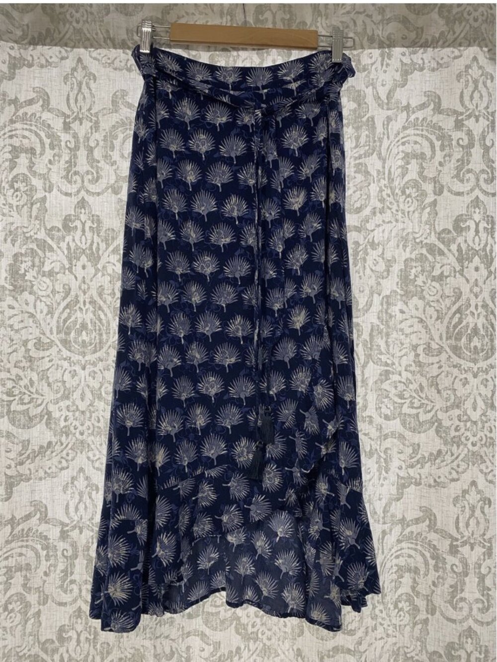Tommy Bahama Belted Tassel Tiered Faux Wrap Tropical Floral Midi Skirt Blue 4